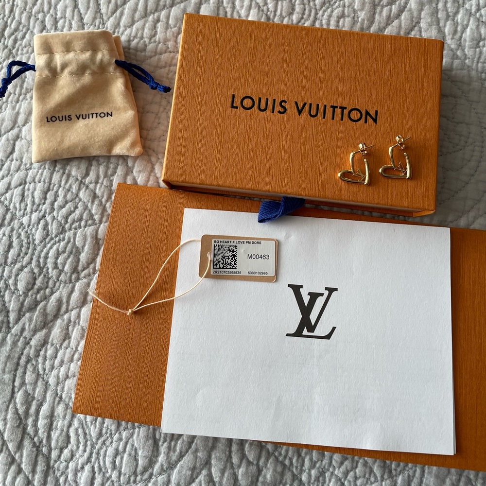 Louis Vuitton Fall in Love Earrings PM